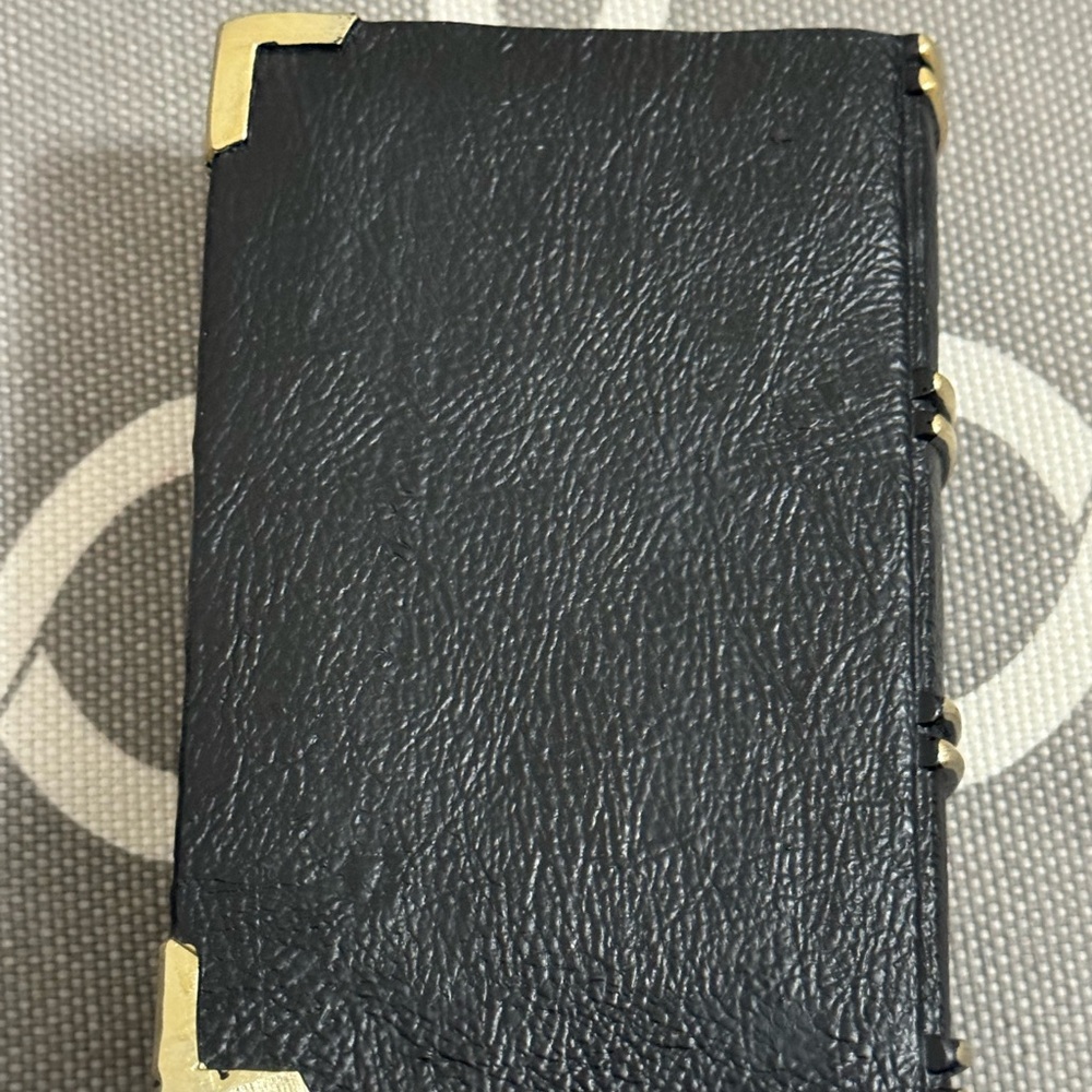 Fortune Book - Picture 4 of 6